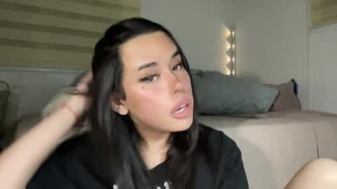 Snapshot of beautiful_lust69 chatting on 06.16.26 Sweet Aya online show from 06.16.26