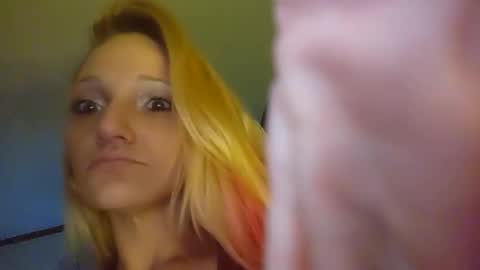 Snapshot of beautifulbaej chatting on 01.18.25 Julie Nicole online show from 01.18.25