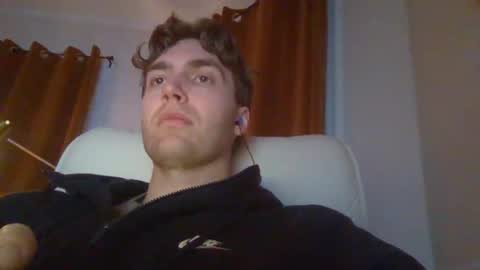 Snapshot of beautifulbeaver chatting on 02.13.25 beautifulbeaver online show from 02.13.25