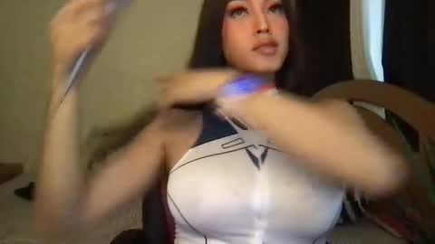 Snapshot of beautifullust chatting on 09.19.25 Queen Angela online show from 09.19.25
