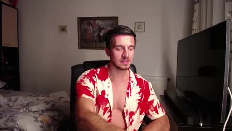 Snapshot of beauty_hard_beast chatting on 09.17.25 Mia and Jake online show from 09.17.25