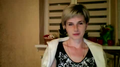 Snapshot of beautyksenia chatting on 05.06.26 BeautyKsenia online show from 05.06.26