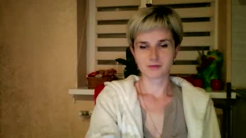 Snapshot of beautyksenia chatting on 05.14.26 BeautyKsenia online show from 05.14.26