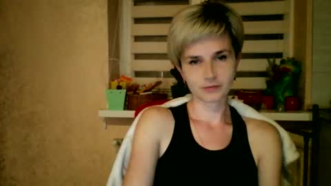 Snapshot of beautyksenia chatting on 05.19.26 BeautyKsenia online show from 05.19.26