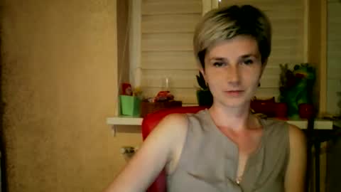 Snapshot of beautyksenia chatting on 05.25.26 BeautyKsenia online show from 05.25.26