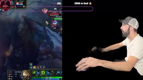 Snapshot of beautyxbeast chatting on 12.15.25 BEAST online show from 12.15.25