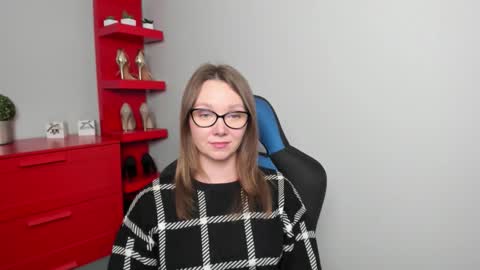 Zoe online show from 10.17.25