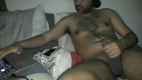 Beaverpounder  free online show from 03.12.25