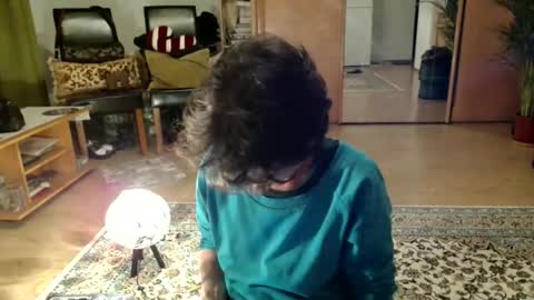 Snapshot of bebacksooon chatting on 05.19.26 Raluca online show from 05.19.26