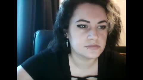 Becca-Van-Boa online show from 02.01.25