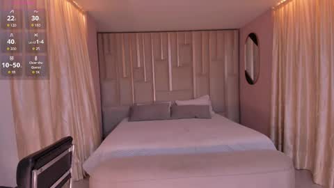 Am Becca online show from 02.26.25