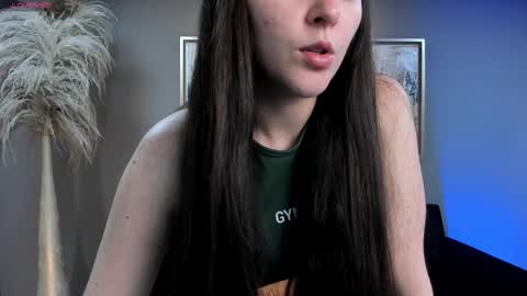 Am Becca online show from 11.04.25