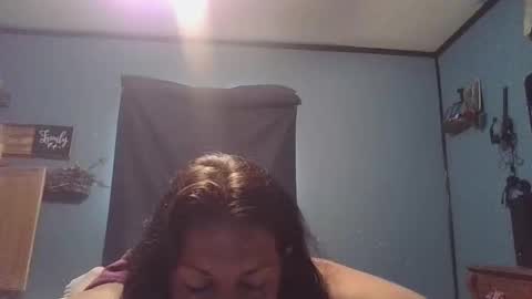 beccabee37 online show from 10.05.25