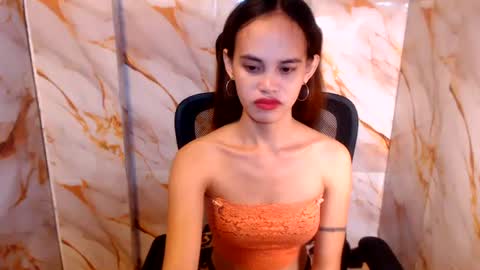Snapshot of beccamiller22 chatting on 07.05.26 becca online show from 07.05.26