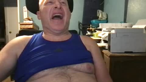 Snapshot of beckster040 chatting on 06.17.26 beckster online show from 06.17.26