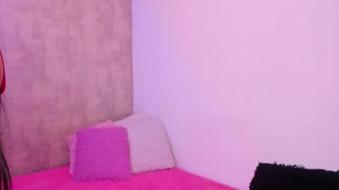 Snapshot of becky__g chatting on 10.11.25 becky__g online show from 10.11.25