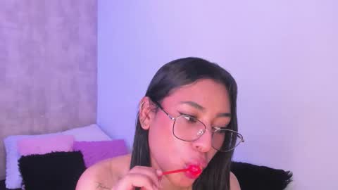 Snapshot of becky__g chatting on 10.16.25 becky__g online show from 10.16.25