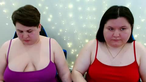 BeckyAndEllen online show from 04.22.26