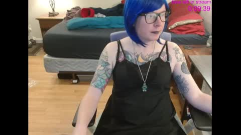 Snapshot of beckyking chatting on 01.02.25 BeckyKinkg online show from 01.02.25