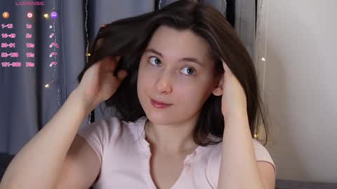 Snapshot of beckymartens chatting on 09.23.25 BeckyMartens come join me on while im offline here online show from 09.23.25