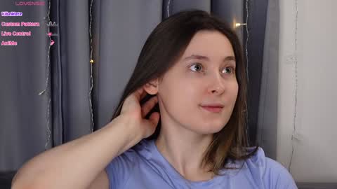 Snapshot of beckymartens chatting on 10.17.25 BeckyMartens come join me on while im offline here online show from 10.17.25