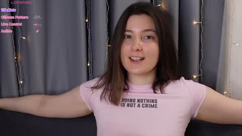 Snapshot of beckymartens chatting on 10.21.25 BeckyMartens come join me on while im offline here online show from 10.21.25