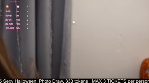 Snapshot of beckymartens chatting on 11.01.25 BeckyMartens come join me on while im offline here online show from 11.01.25