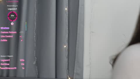 Snapshot of beckymartens chatting on 11.15.25 BeckyMartens come join me on while im offline here online show from 11.15.25