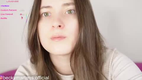 BeckyMartens come join me on    while im offline here  online show from 04.06.26