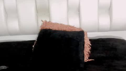 Snapshot of beckyrusso2 chatting on 02.28.25 B E C K Y online show from 02.28.25