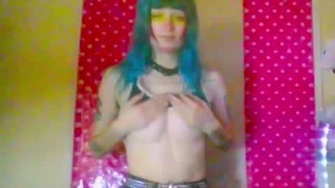 Beckytheclown online show from 11.23.25