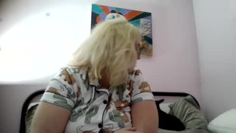 Snapshot of bedbandits chatting on 09.08.25 Bedbandits69 online show from 09.08.25