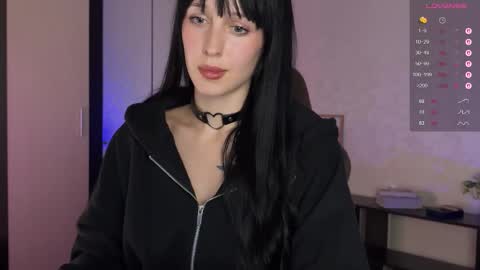 Violet online show from 11.06.25