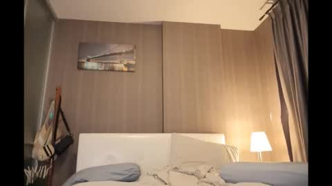 bee_thai online show from 02.05.26