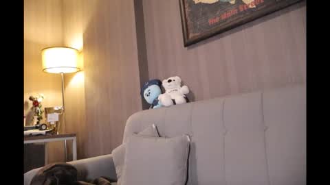 bee_thai online show from 02.16.26