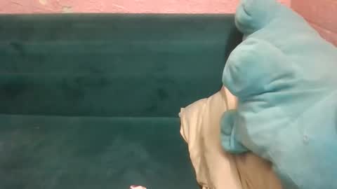 beebaby_xx online show from 10.23.25