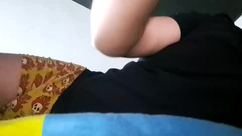 Snapshot of beenee3 chatting on 01.08.25 beenee3 online show from 01.08.25