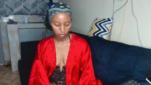 Snapshot of bela_violet chatting on 11.27.25 bela_violet online show from 11.27.25