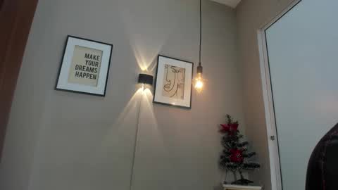 Snapshot of belinda_hills chatting on 12.05.24 belinda online show from 12.05.24