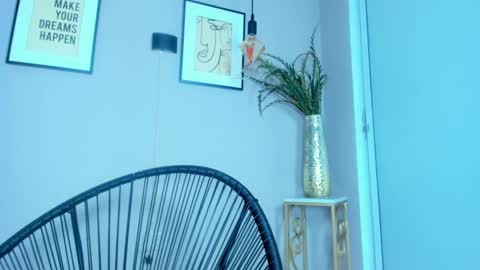 Snapshot of belinda_hills chatting on 02.09.25 belinda online show from 02.09.25