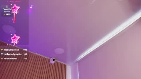 Snapshot of belinda_ws chatting on 01.14.25 Bella online show from 01.14.25