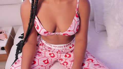  Belkis  online show from 01.16.25