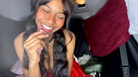 bella19sua online show from 11.22.25