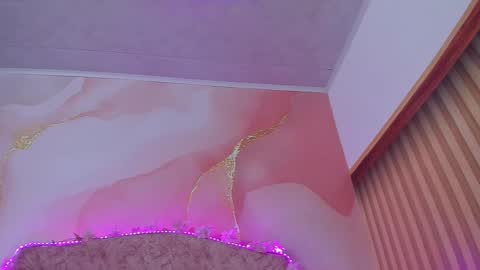 Melanie  online show from 01.08.26