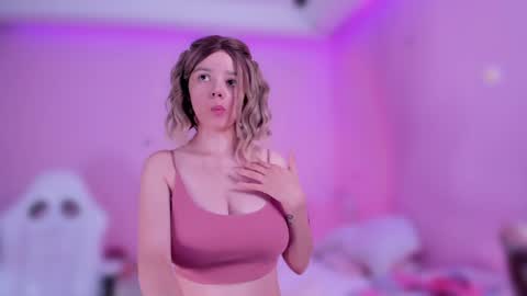 isabella online show from 02.01.25