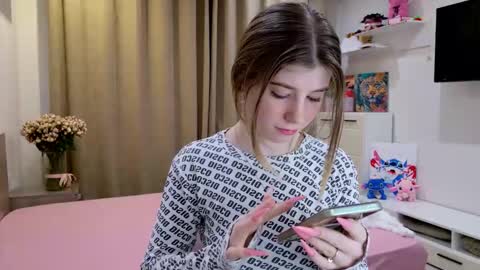 Bella online show from 03.10.26