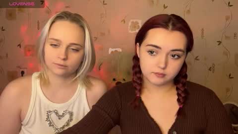 bella_and_alice online show from 02.11.26