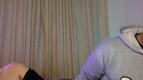 bella_and_koko online show from 02.22.26