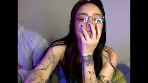 bella_and_koko online show from 04.19.26