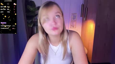 Bella online show from 09.10.25